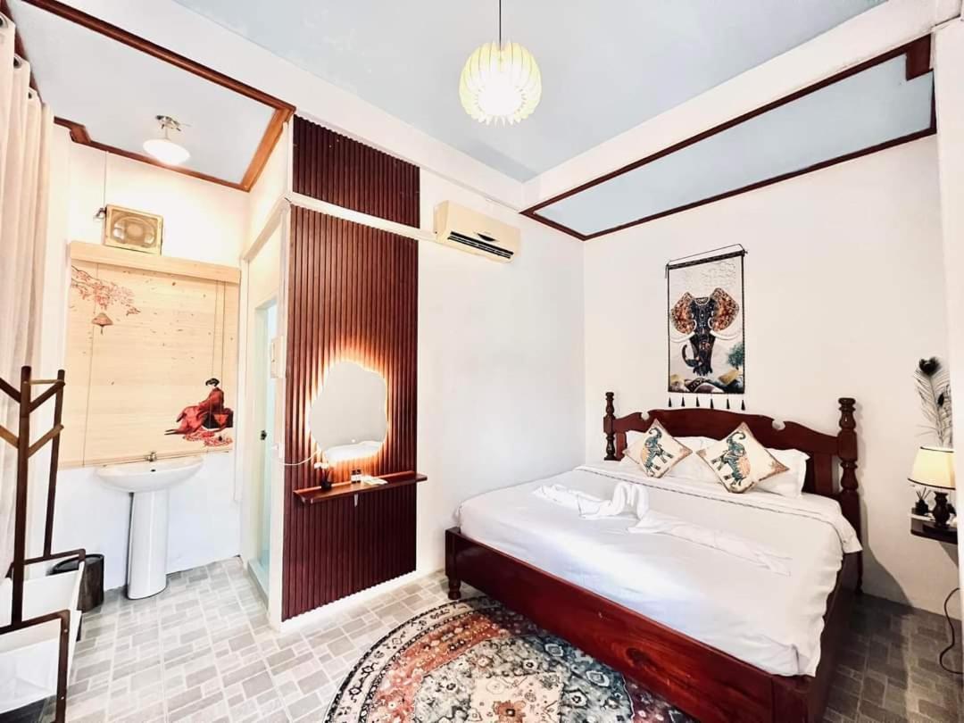 Vangvieng Pool House Hotel 万荣 外观 照片