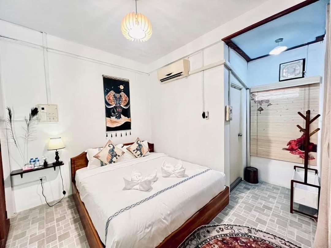 Vangvieng Pool House Hotel 万荣 外观 照片