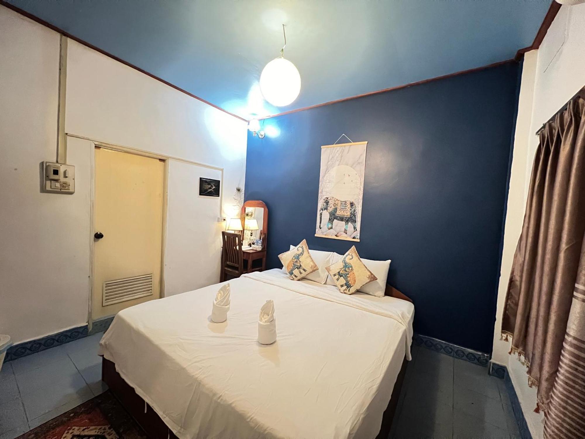 Vangvieng Pool House Hotel 万荣 外观 照片