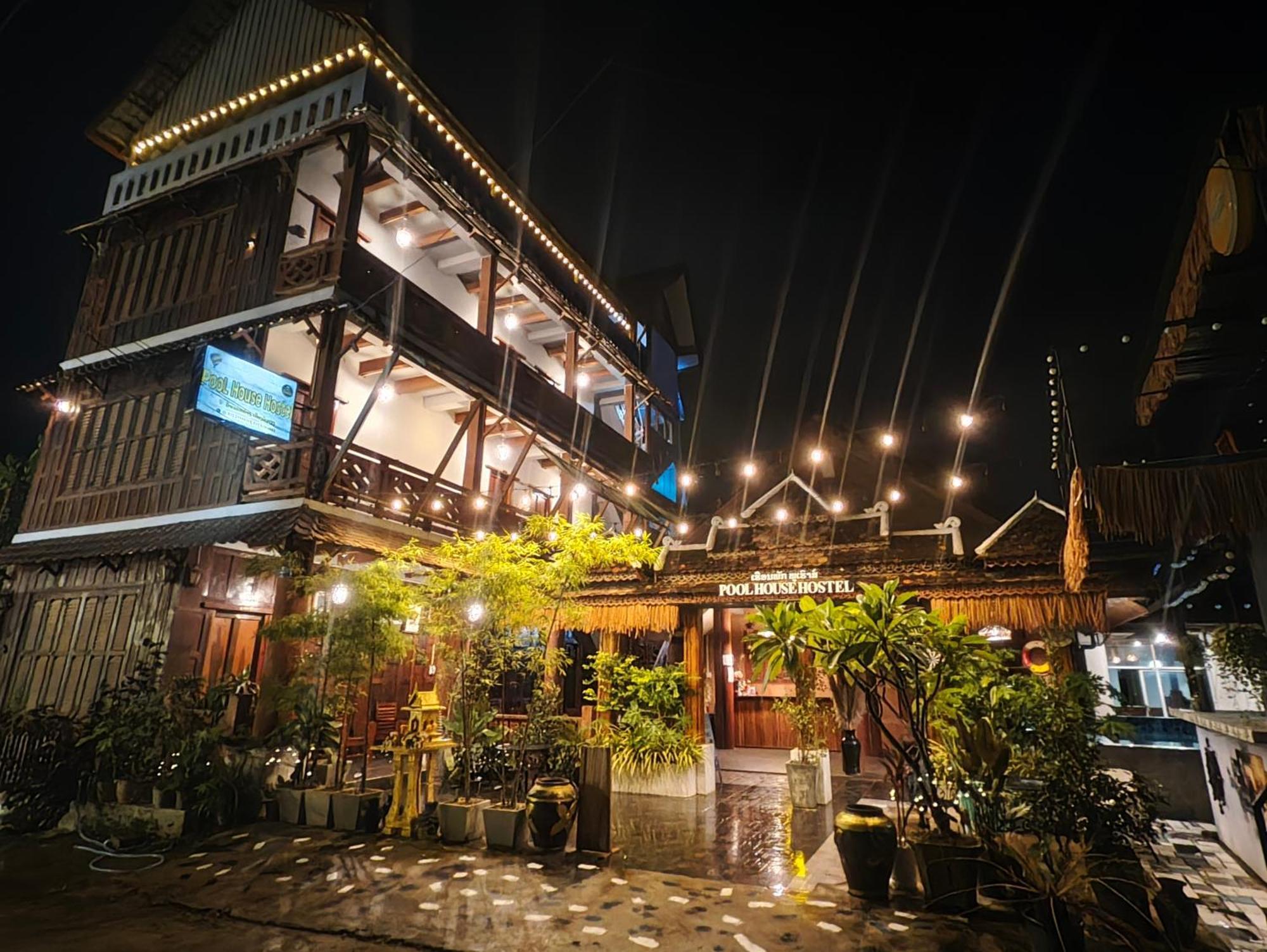 Vangvieng Pool House Hotel 万荣 外观 照片