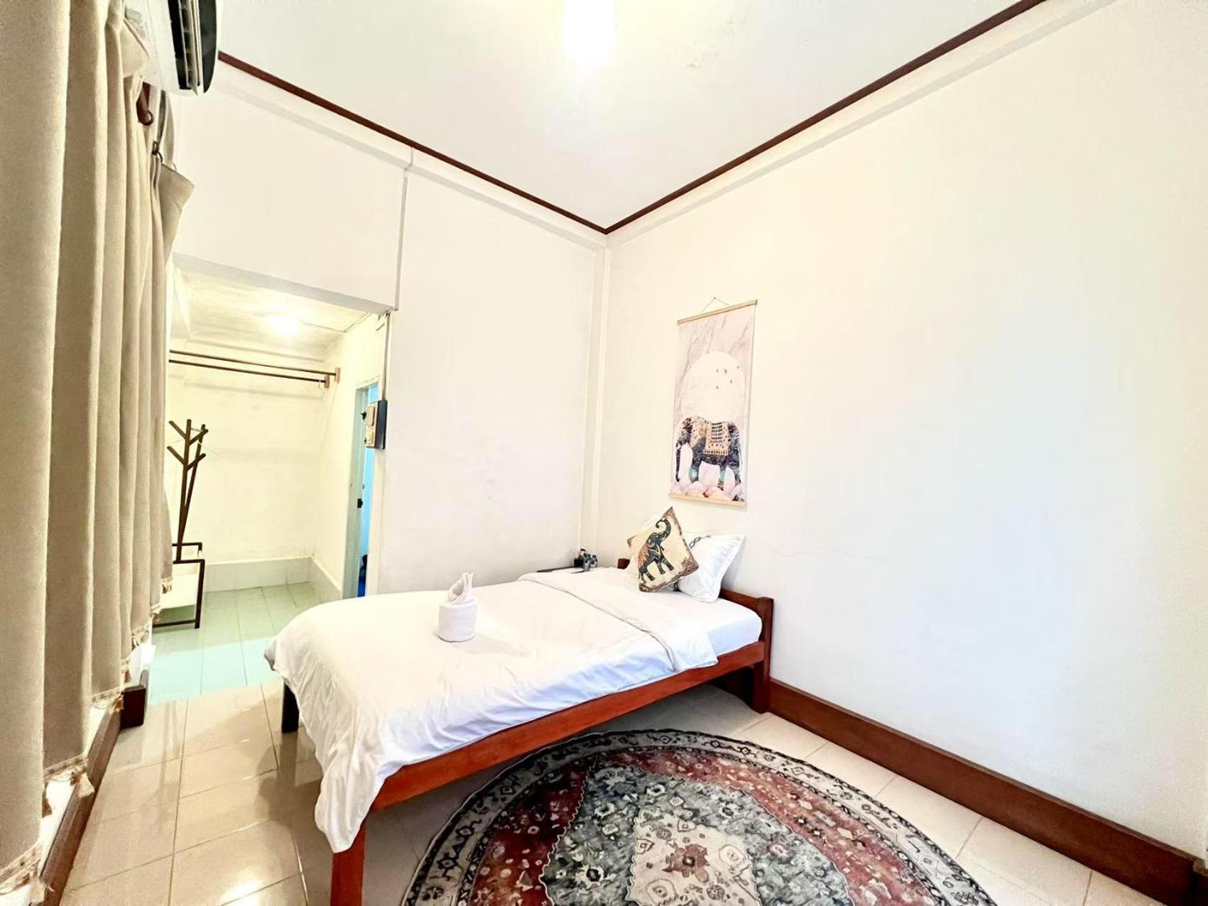 Vangvieng Pool House Hotel 万荣 外观 照片