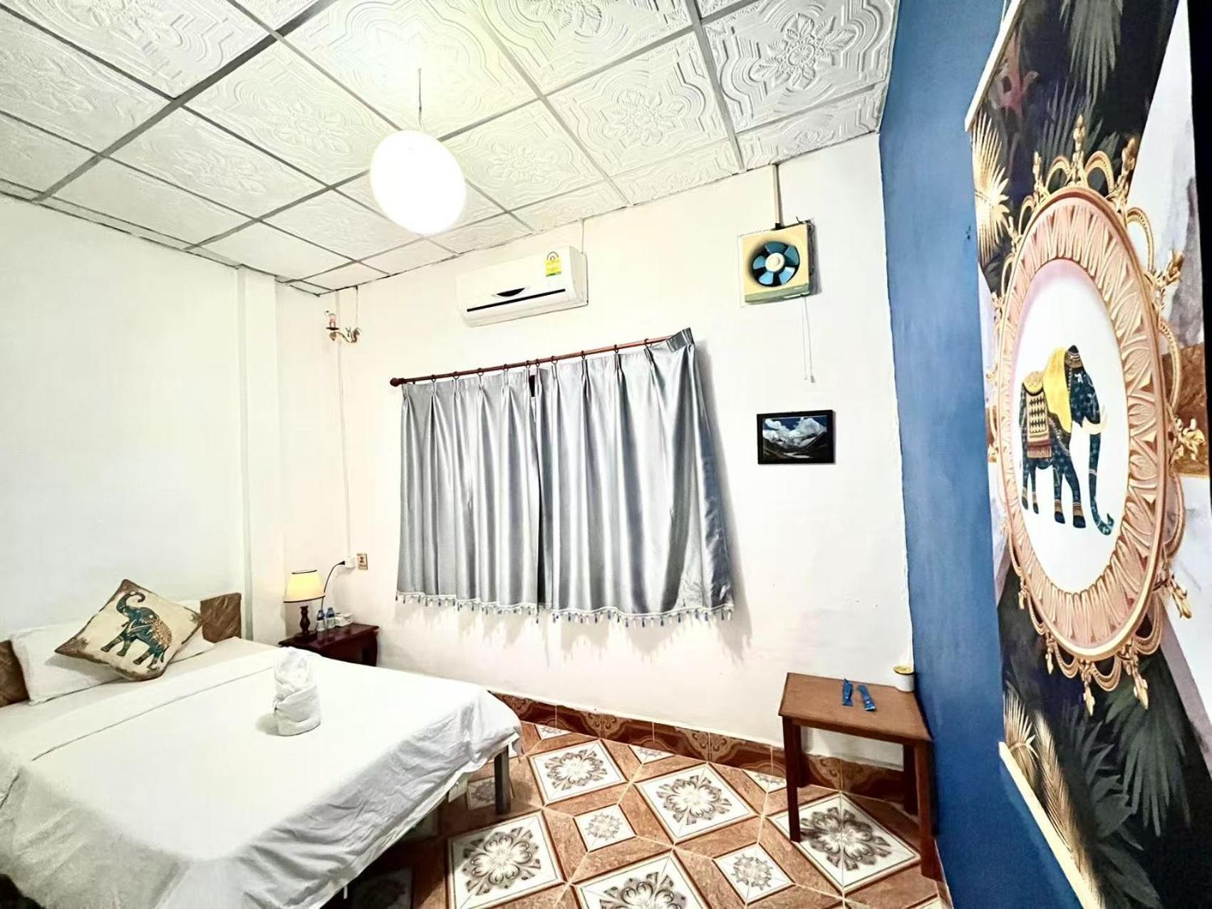 Vangvieng Pool House Hotel 万荣 外观 照片